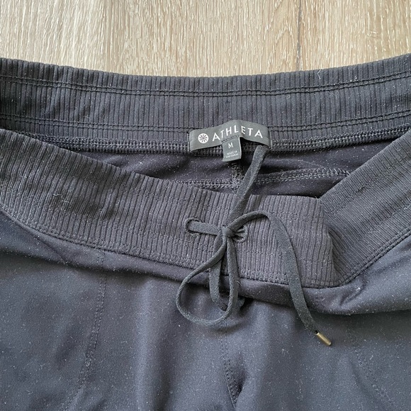 Athleta woman jogger M - Picture 3 of 3
